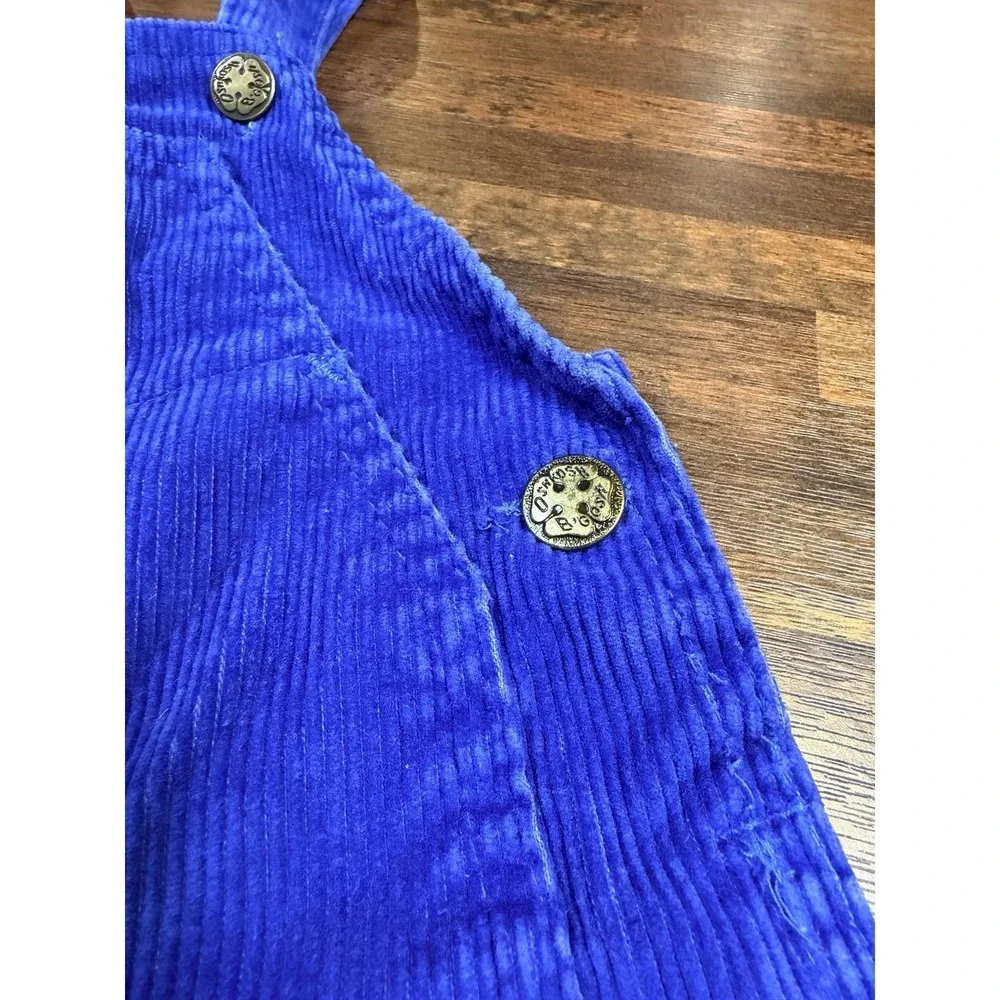 Vintage Osh Kosh B'gosh cordarouy royal blue overalls.  Size 18 months.  Rare